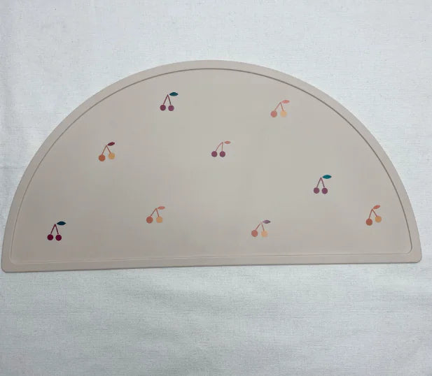 Insulated Non-slip Placemat for Food Supplementation